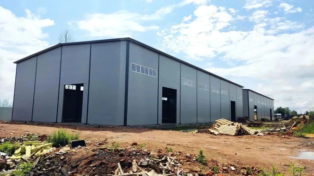 картинка для статьи:Ангар в Раменском